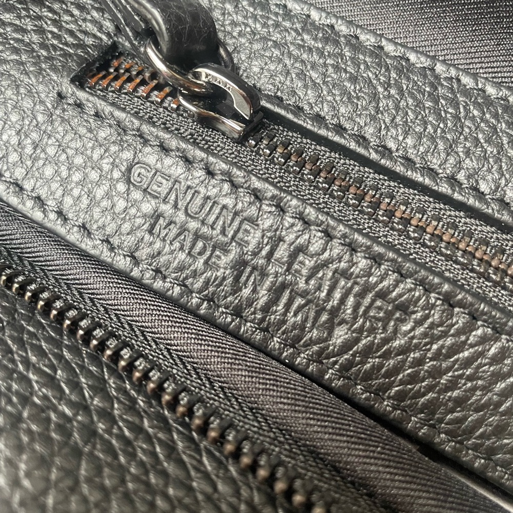 Genuine Leather 3D Black Embossed Skull Tote Bag - Picture 5 of 7